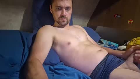 Snapshot of csmiffins chatting on October 29, 12:35 am csmiffins online show from October 29, 12:35 am