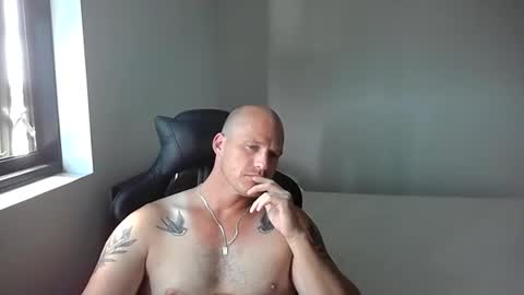 ct250787 online show from April 6, 1:35 am