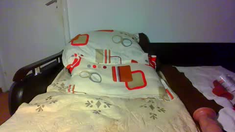 cubevert online show from March 11, 2:51 am