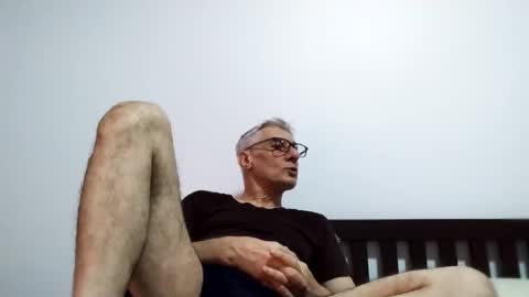 BIG UNCUT HARD COCK online show from April 28, 2:27 am