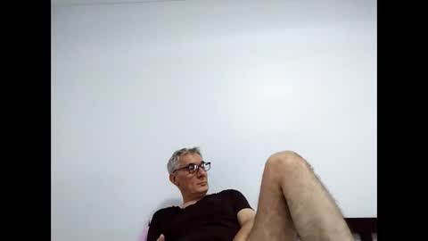 BIG UNCUT HARD COCK online show from May 11, 1:29 am