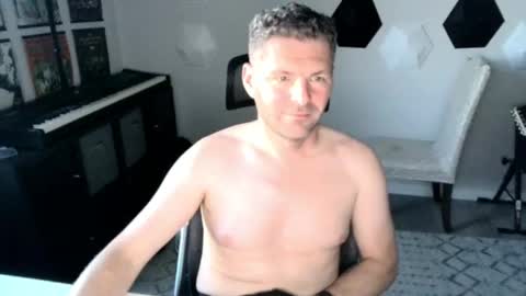 cuck_yuu online show from September 16, 12:12 am