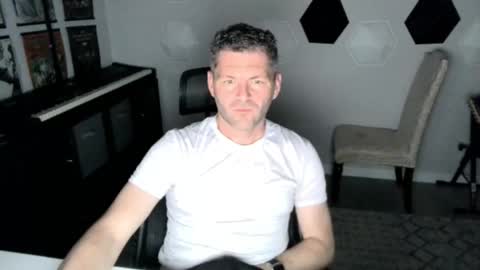 cuck_yuu online show from September 18, 10:01 pm