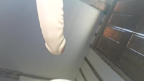 cuckoldsixtynine online show from January 14, 9:47 am