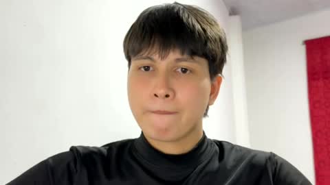 cuddly_and_jinx online show from March 24, 5:34 am