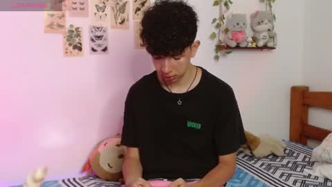 Cuddly online show from April 30, 5:47 am