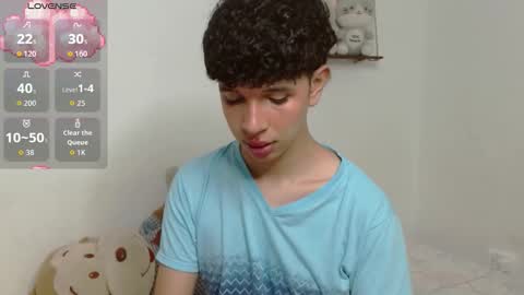 Cuddly online show from February 25, 1:45 pm