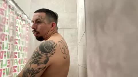 cuete2100 online show from April 7, 11:38 pm