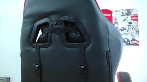 cumandres online show from October 18, 2:44 pm