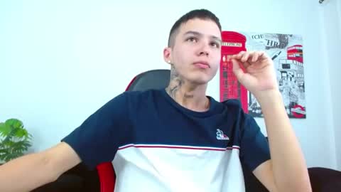 cumandres online show from June 20, 4:12 pm