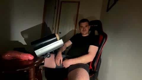 cumitted online show from February 9, 10:31 am