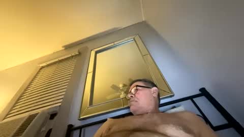 Snapshot of cumoftencumhard chatting on December 29, 5:31 am Johnny online show from December 29, 5:31 am