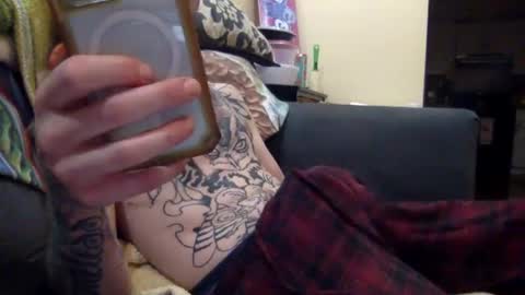 Snapshot of cumonover420 chatting on October 26, 2:35 am cumonover420 online show from October 26, 2:35 am