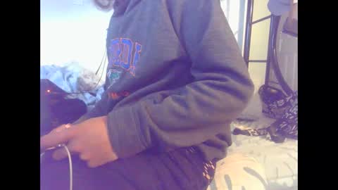 cumslutboi27 online show from October 24, 6:04 am