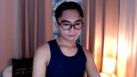 Xyrien online show from May 8, 6:52 pm
