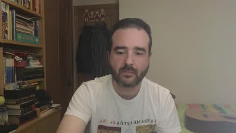 curiosillo1983 online show from December 15, 7:55 pm