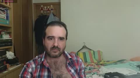 Snapshot of curiosillo1983 chatting on September 13, 7:15 pm curiosillo1983 online show from September 13, 7:15 pm