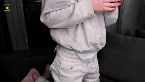 KEVIN online show from March 4, 8:38 pm