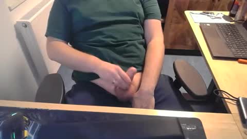 currycake online show from December 5, 3:08 pm