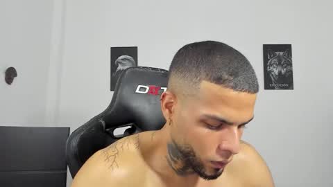 curtis_blake online show from February 9, 7:13 am