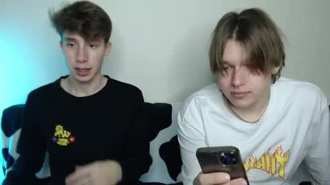 Snapshot of cute_brian chatting on October 7, 1:48 pm Im Brian online show from October 7, 1:48 pm