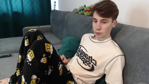 Snapshot of cute_brian chatting on February 3, 8:46 am Im Brian online show from February 3, 8:46 am