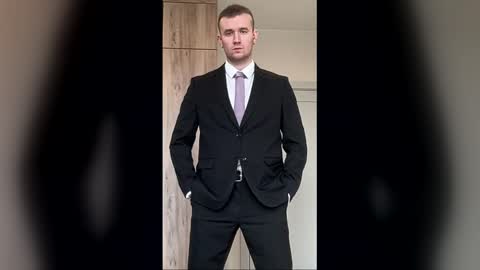 cute_skywalker online show from March 8, 7:01 am