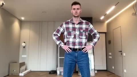 cute_skywalker online show from April 28, 10:42 am