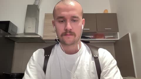 Snapshot of cute_skywalker chatting on December 20, 7:12 am cute_skywalker online show from December 20, 7:12 am