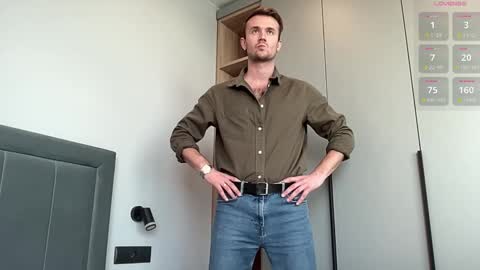 Snapshot of cute_skywalker chatting on September 12, 2:50 pm cute_skywalker online show from September 12, 2:50 pm