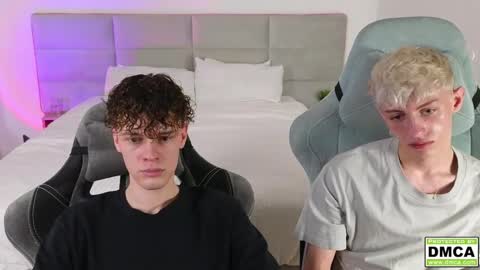 Thomas -  online show from March 5, 9:39 pm