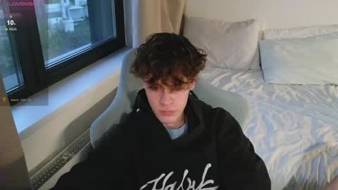 Thomas -  online show from May 11, 5:21 pm