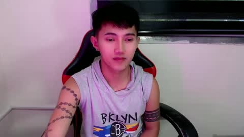 Steph online show from June 16, 11:51 pm