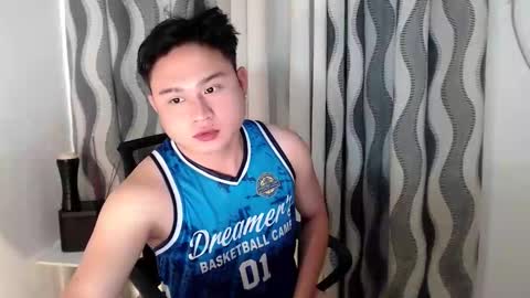 cuteasianlee online show from February 23, 7:48 pm