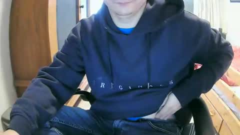 Snapshot of cuteboy090 chatting on September 18, 12:40 pm Cuteboy090 online show from September 18, 12:40 pm
