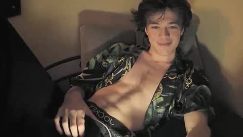 CuteBoyMegaDick online show from February 6, 2:19 am