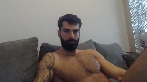 cuteeboy online show from November 6, 6:16 am