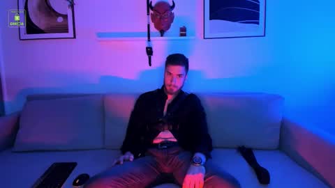 HARVEY online show from March 29, 8:47 am