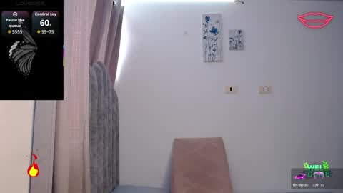 smith online show from April 30, 5:09 pm