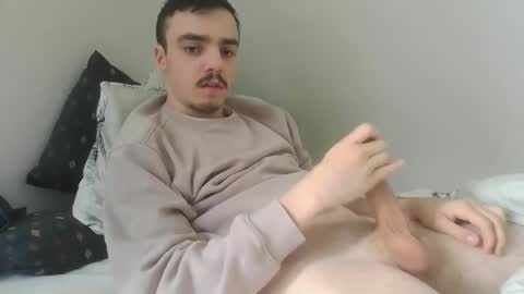 cutie garlix online show from April 30, 11:39 am