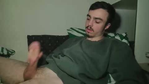 cutie garlix online show from April 2, 8:16 pm