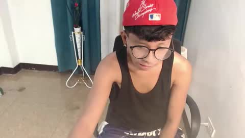 cutie_mico online show from May 12, 10:34 am