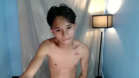 cutiewalter online show from June 8, 4:02 am