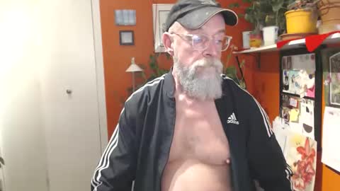 cxcdn online show from April 5, 6:21 am