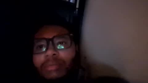 Clay Ali B. online show from October 12, 4:39 am