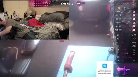 Snapshot of d0pey42o chatting on October 17, 7:07 pm D0pey42O online show from October 17, 7:07 pm