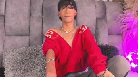 Darked online show from November 19, 5:40 am