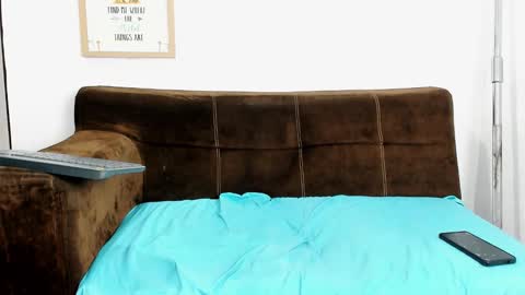 Leo - online show from January 11, 9:25 pm