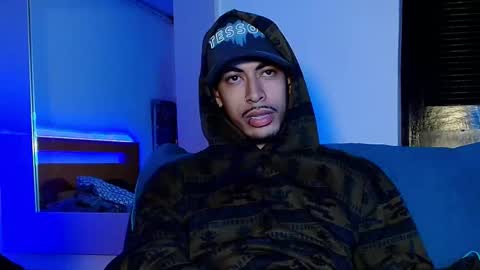 d_usma00 online show from December 18, 7:59 am