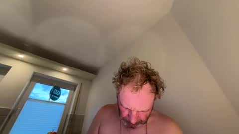 dachdecker7269 online show from May 3, 4:04 am